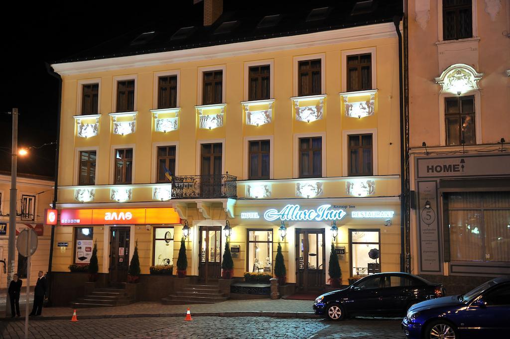 Allureinn Hotel And Spa Chernivtsi Exterior foto